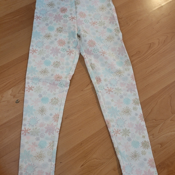 Kids Snowflake Patterned Leggings - Picture 1 of 5